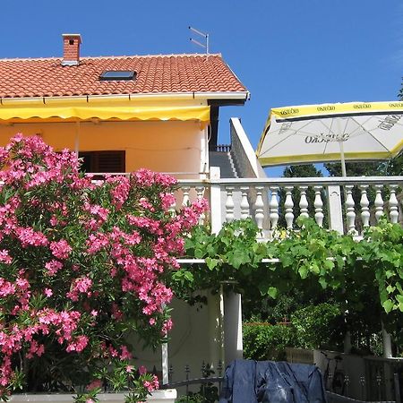 Apartments 031 نين المظهر الخارجي الصورة