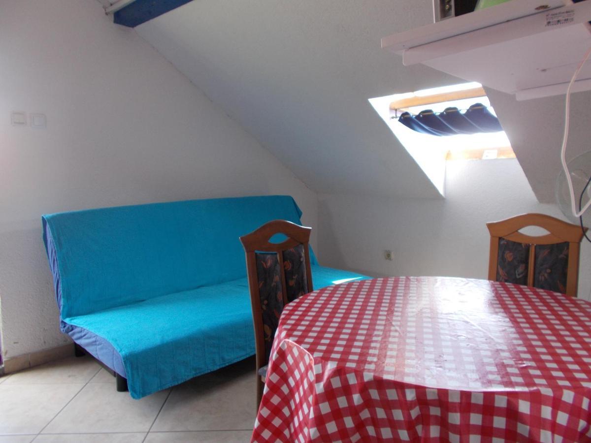 Apartments 031 نين المظهر الخارجي الصورة