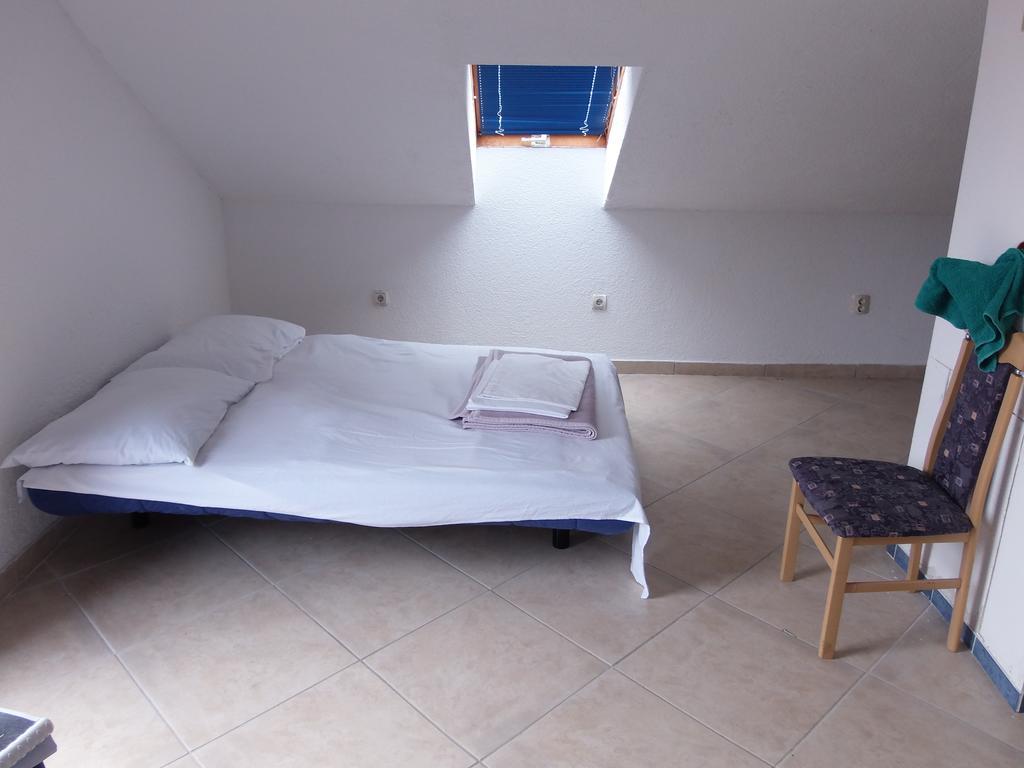 Apartments 031 نين الغرفة الصورة