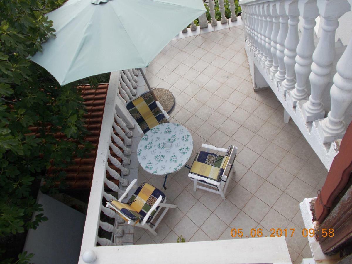 Apartments 031 نين المظهر الخارجي الصورة