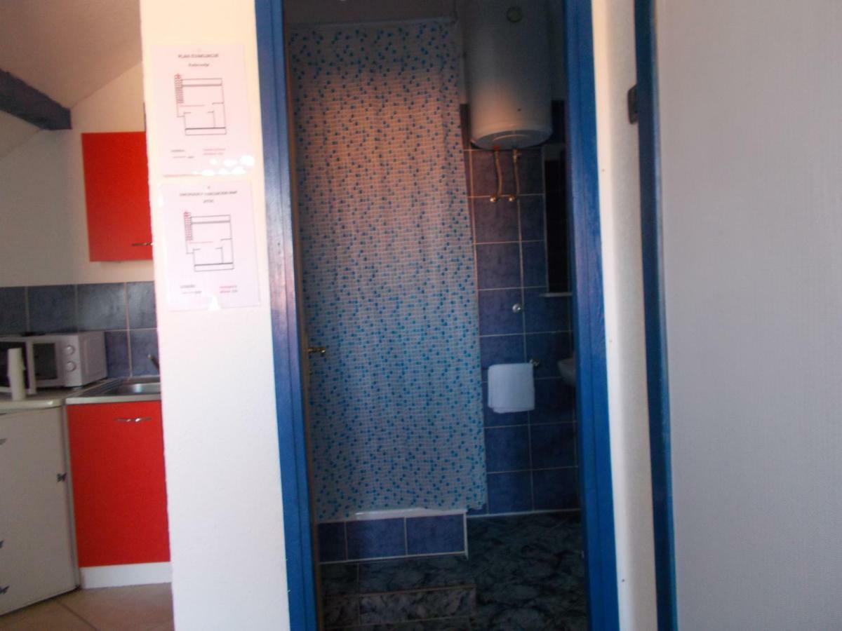 Apartments 031 نين المظهر الخارجي الصورة