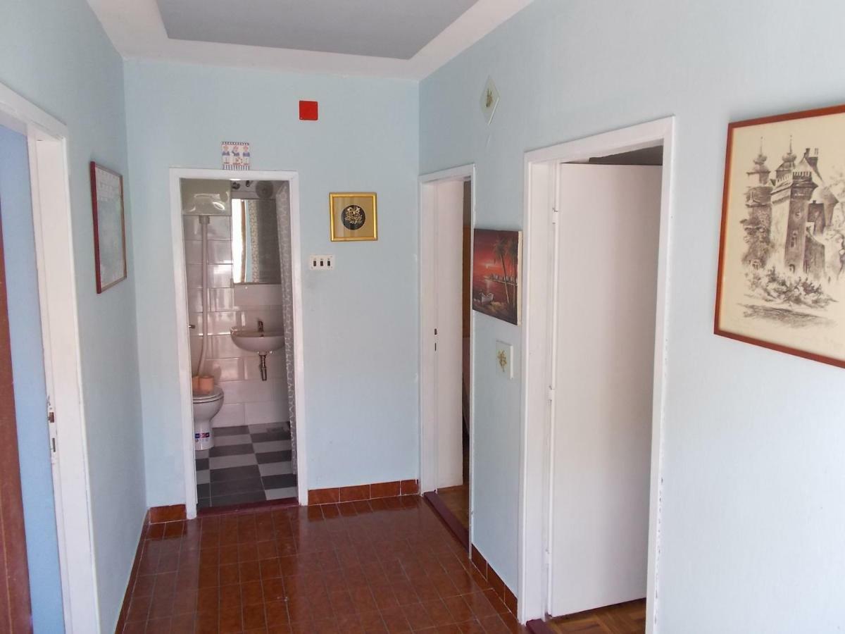 Apartments 031 نين المظهر الخارجي الصورة